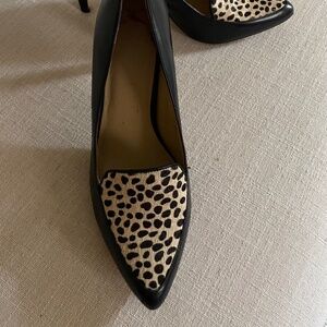 Black Ann Taylor Pumps with an Animal Print Vamp